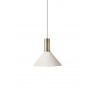 Fotografia, na której jest Klosz Cone Shade do lampy COLLECT - ferm LIVING