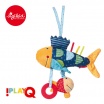 Fotografia, na której jest SIGIKID Przytulanka aktywizująca Rybka z gryzakiem, grzechotką, piszczałką, wibracją i szeleszczącą folią 6m+ PlayQ 