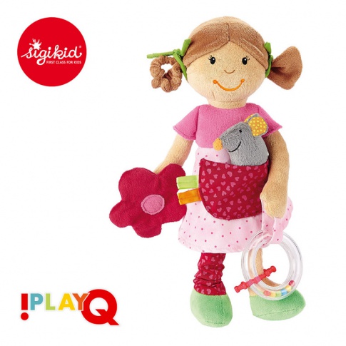Fotografia, na której jest SIGIKID Przytulanka aktywizująca Dziewczynka z myszką z gryzakiem, grzechotką, piszczałką i szeleszczącą folią 6m+ PlayQ  