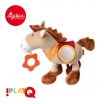 Fotografia, na której jest SIGIKID Przytulanka aktywizująca Koń z gryzakiem, lusterkiem, piszczałką, obręczami i szeleszczącą folią 6m+ PlayQ